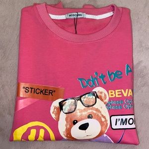 Mo$hinco Cozy Pullover sweater never used